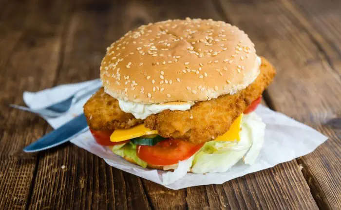 Receta para hacer con niños Hamburguesa de pescado azul