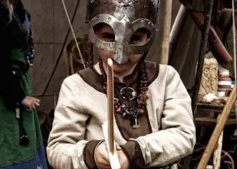 Disfraz medieval niña y niño