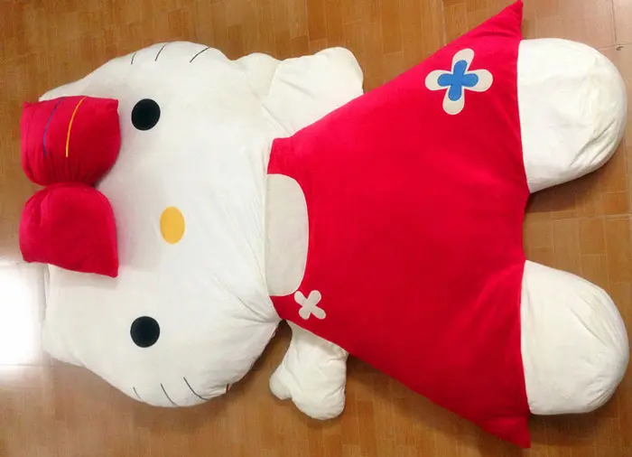 Cama infantil de Hello Kitty