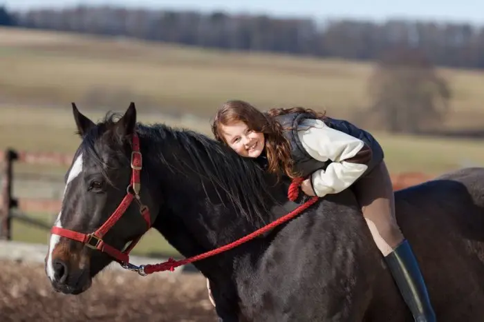 Equitación infantil: Un deporte que estimula mente y cuerpo