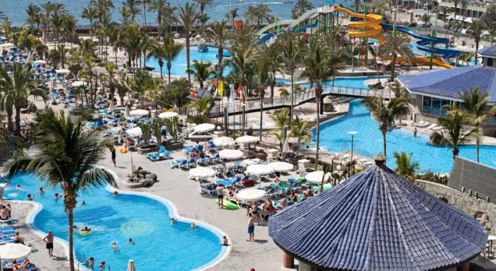 Hotel familiar Paradise Lago Taurito, en Canarias