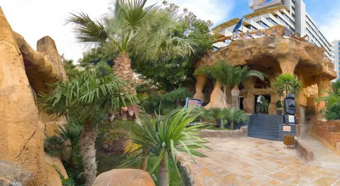 Hotel temático Magic Aqua Rock Gardens, en Benidorm, Alicante, Comunidad Valenciana