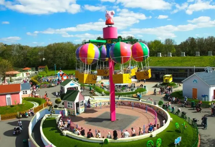 Descubre el parque temático de Peppa Pig