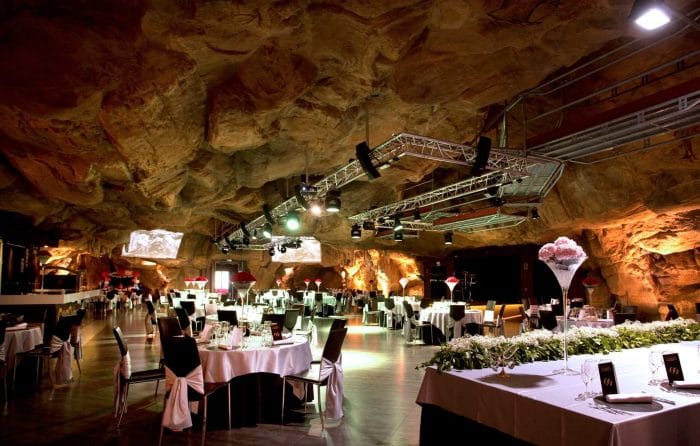 Restaurante temático Coco Atapuerca, en Cardeñajimeno, Burgos