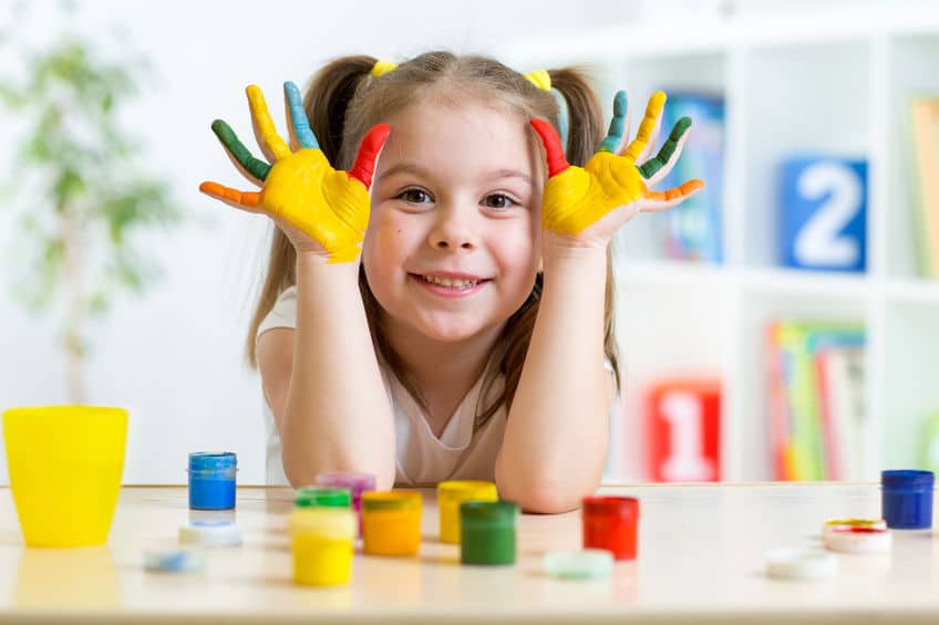 10 Beneficios de pintar con acuarelas para los niños - Pintar Con Acuarelas