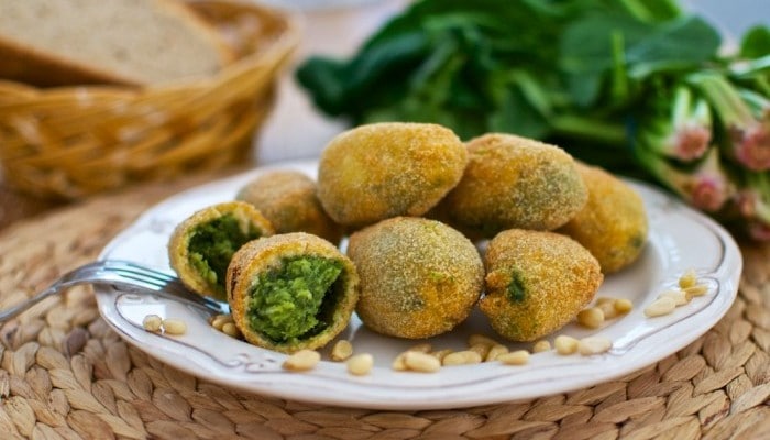 Receta Croquetas de espinacas y piñones Receta de verduras Croquetas de espinacas y piñones