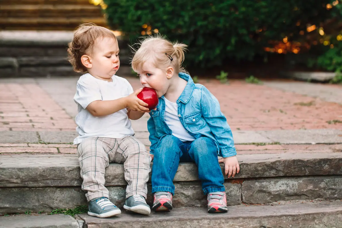 Cómo ayudar al desarrollo moral de tu hijo