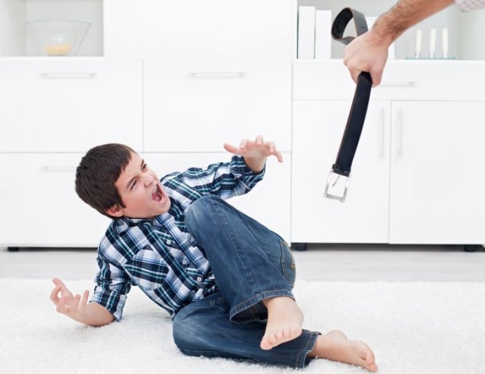 maltrato infantil