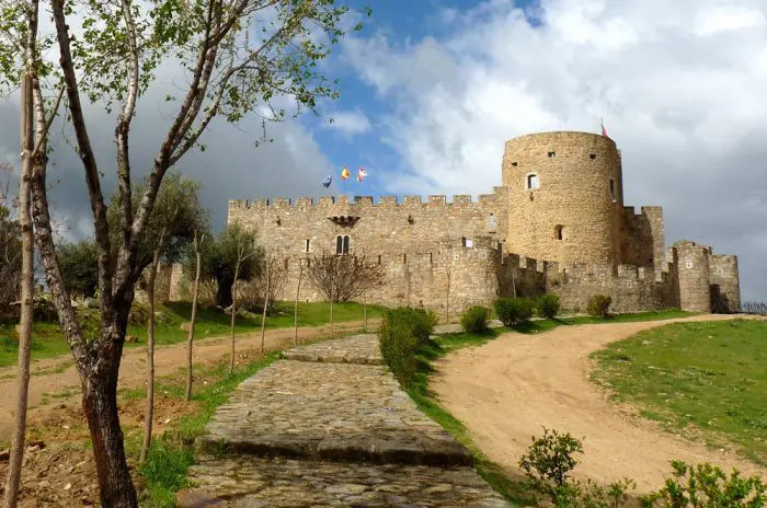 Castillo de la Adrada, en Ávila, Castilla y León