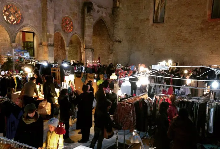 Mercadillo de Navidad El Zapato Rojo, en Barcelona