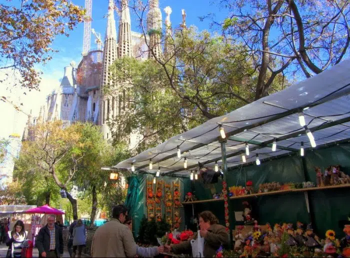 Mercadillo Feria de Navidad de la Sagrada Familia