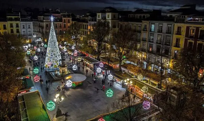 Mercadillo de Navidad de Bib-Rambla, en Granada