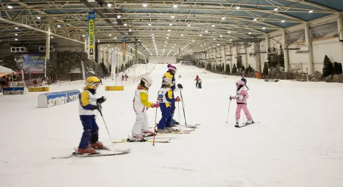 Pista de nieve cubierta Madrid SnowZone