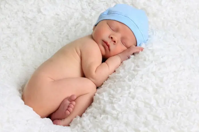 Estimular el cerebro de un bebé recién nacido