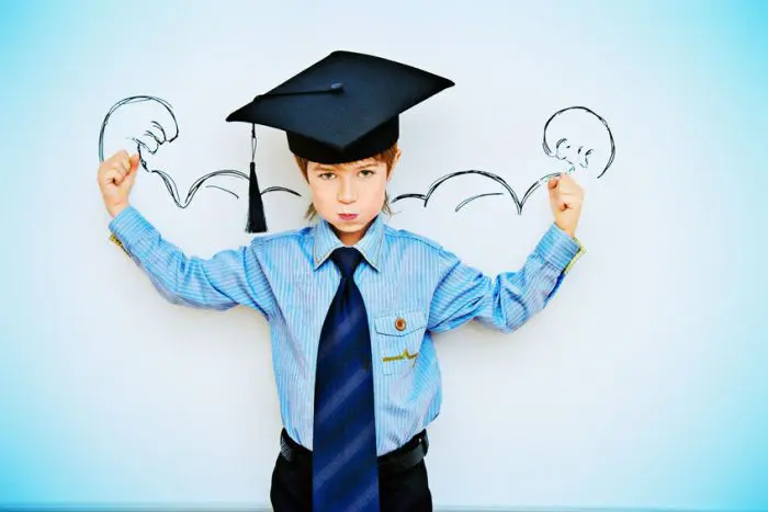 Ayudar a un niño emocionalmente ante un examen