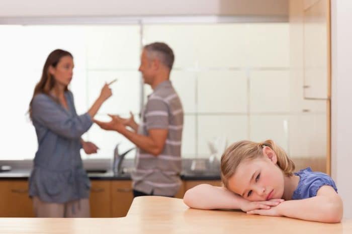 Proteger a los niños de las discusiones en pareja