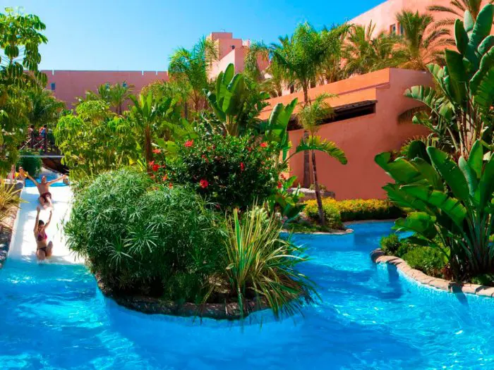 Hotel con toboganes Playacálida Spa Hotel, en Almuñécar, Granada