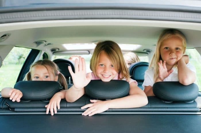 Viajar con niños en el coche