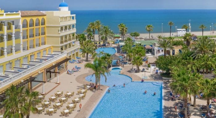Mediterraneo Bay Hotel & Resort, en Roquetas de Mar, Almería