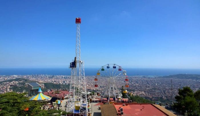 Vistas, Carrusel, Atalaya y Noria, en Tibidabo, Barcelona