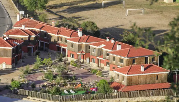 Apartamentos Turísticos El Hosquillo, en Las Majadas, Cuenca