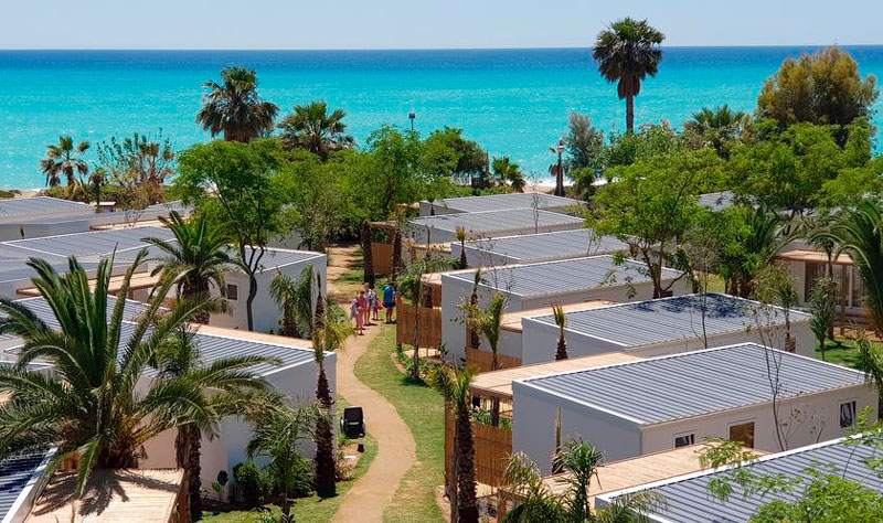 Playa Camping Alannia Els Prats, en Miami Platja, Tarragona