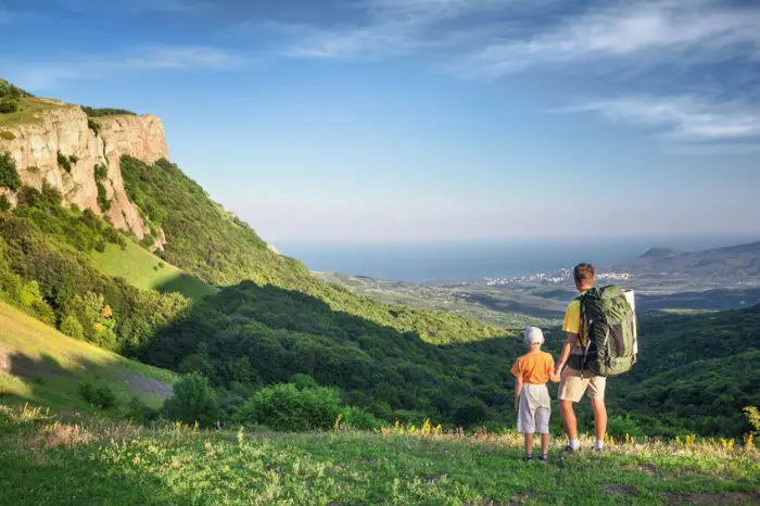 10 rutas de senderismo con niños en España