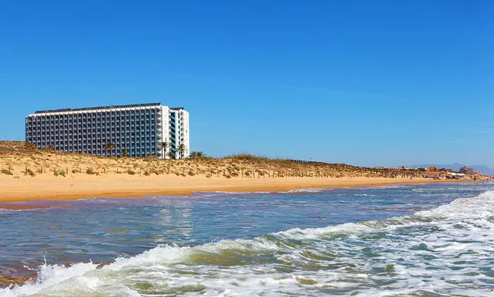 Hotel Playas de Guardamar, en Campomar, Alicante