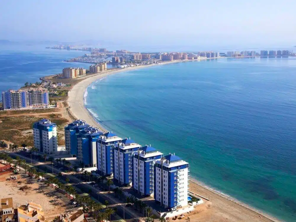La Manga del Mar Menor, en Murcia, España
