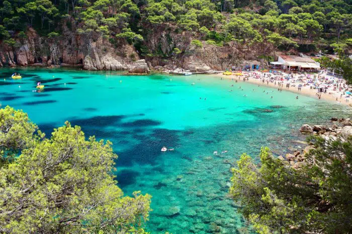 Playa Cala Aiguablava, en Begur, Girona