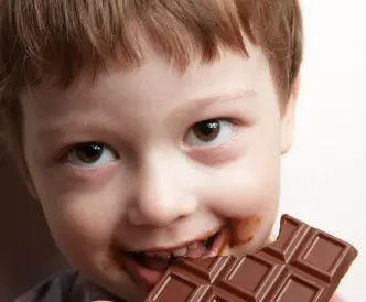 Beneficios chocolate niños