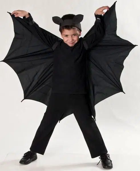 Disfraz casero de murciélago niño para Halloween