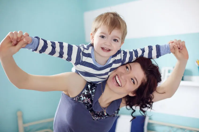 Cómo llevarse bien con los hijos de otra persona
