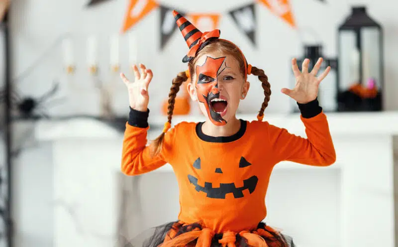 Maquillaje de calabaza niña para Halloween