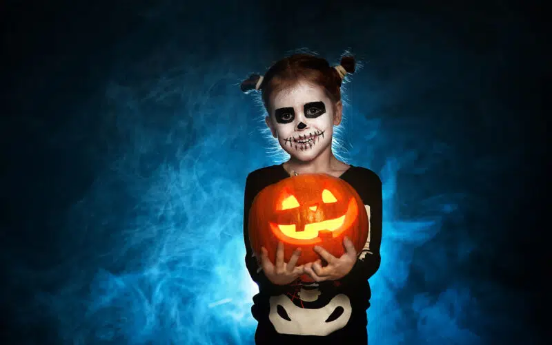 Maquillaje de Halloween para niñas y niños - Etapa Infantil Maquillaje de Halloween para niñas y niños - Etapa Infantil