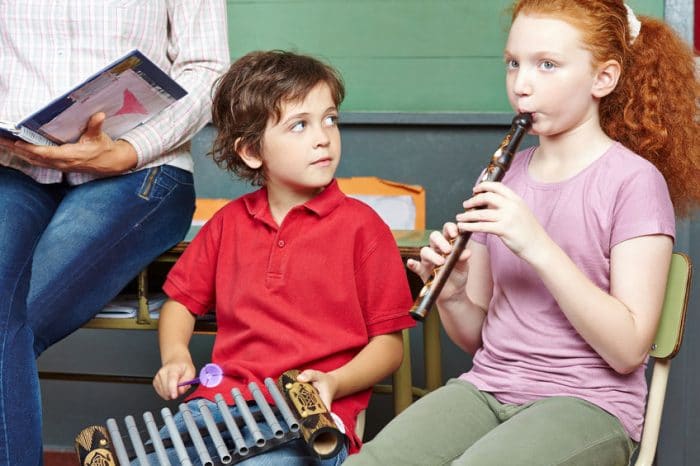 Beneficios clases de música para niños
