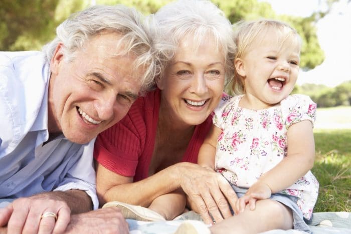 Los abuelos y los nietos