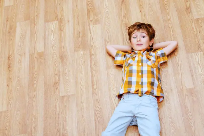 Ayudar a un niño con autismo en casa