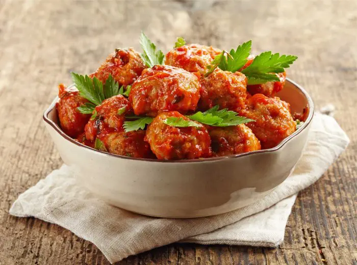 Albóndigas de cordero con tomate