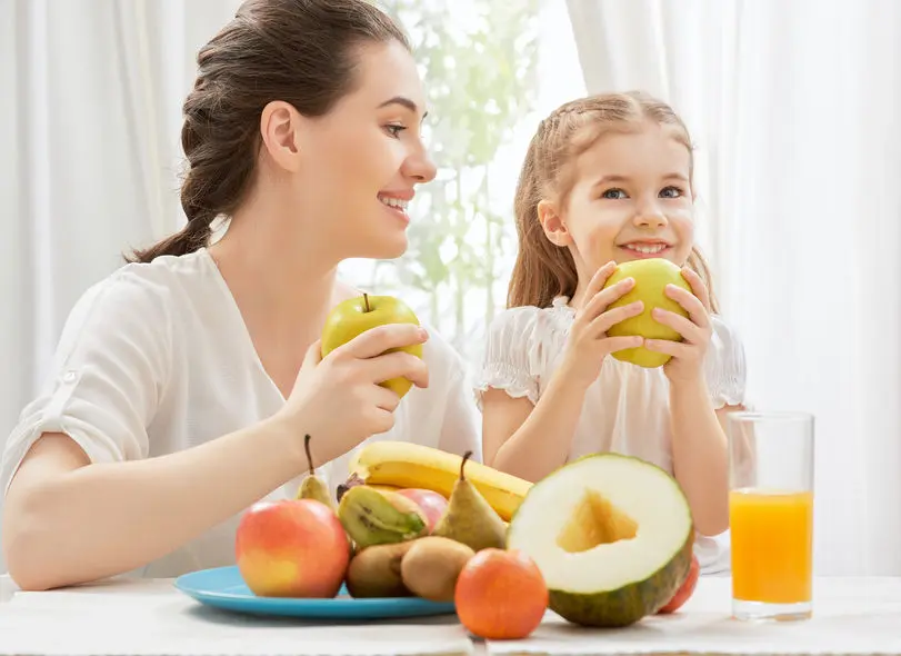 Tabla de las frutas de temporada para los más pequeños de casa