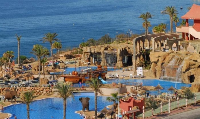 Hotel Holiday Polynesia, en Benalmádena