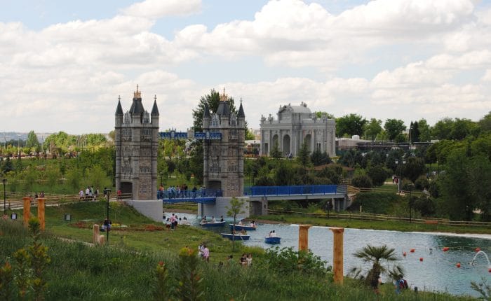 Viajes niños Parque Europa, en Madrid
