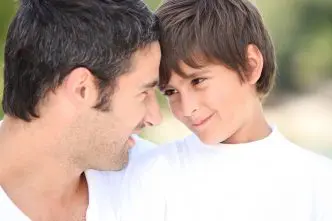 Crianza apego niños mimados