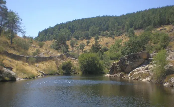 Piscina natural Presilla de Canencia, en Madrid