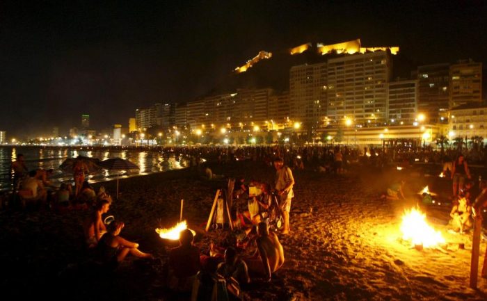 donde ir a cenar la noche de san juan en barcelona