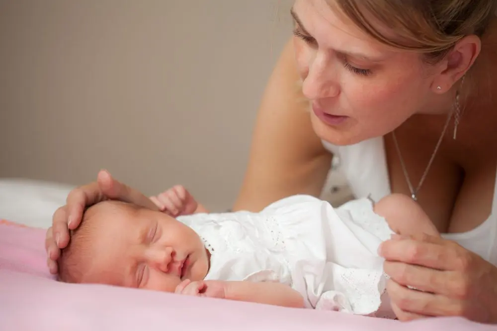 Ayuda tras el parto: quiénes son las salus
