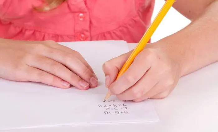 Tabla rusa enseñar multiplicar niños