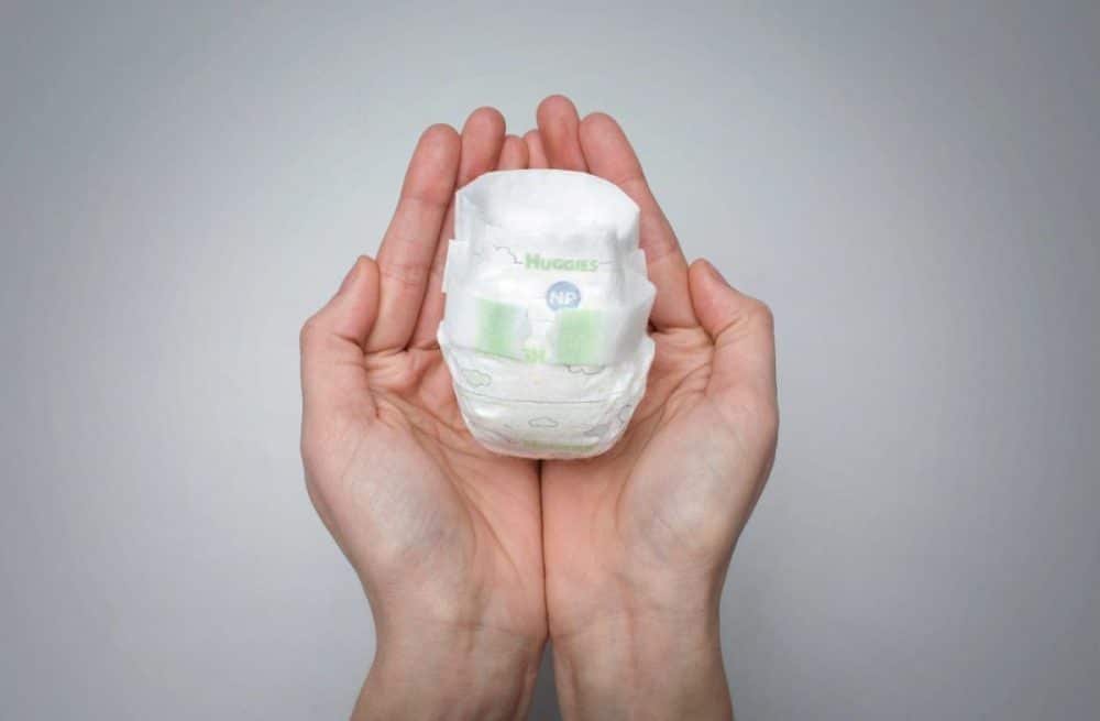 Huggies lanza los pañales más pequeños para bebés prematuros