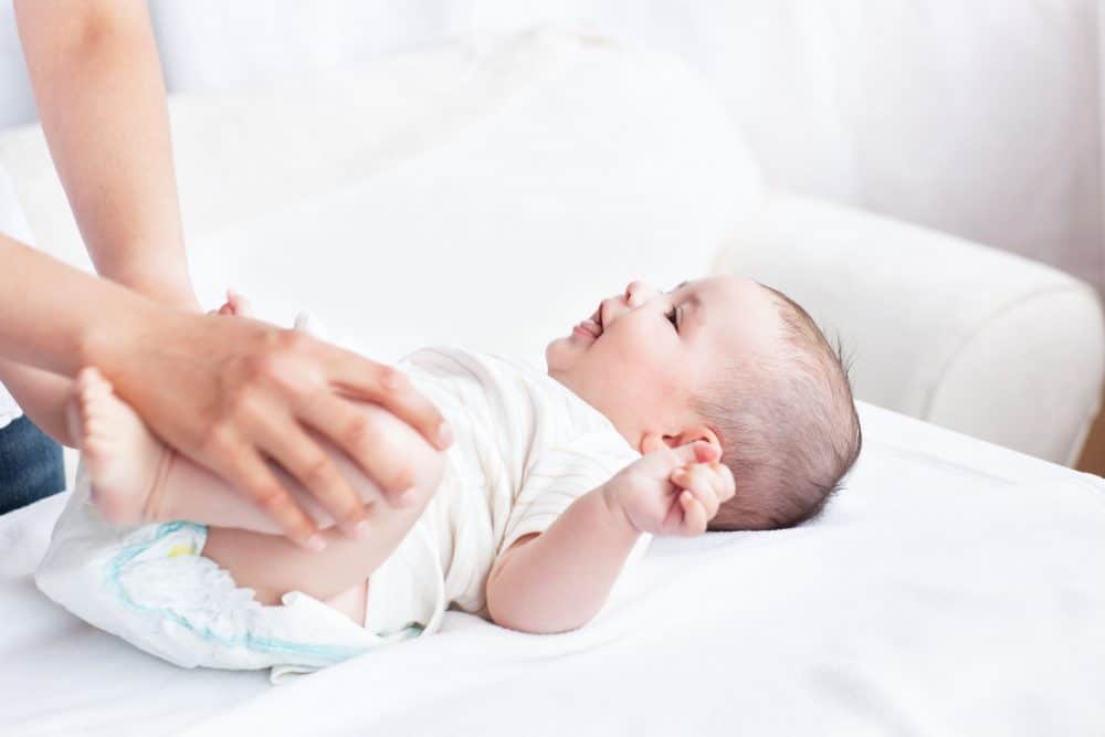 6 claves para mantener tranquilo al bebé en el cambio de pañal