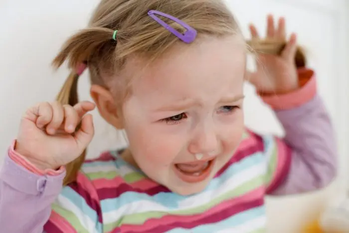 Los peligros de usar el bálsamo Vicks VapoRub en niños menores de dos años